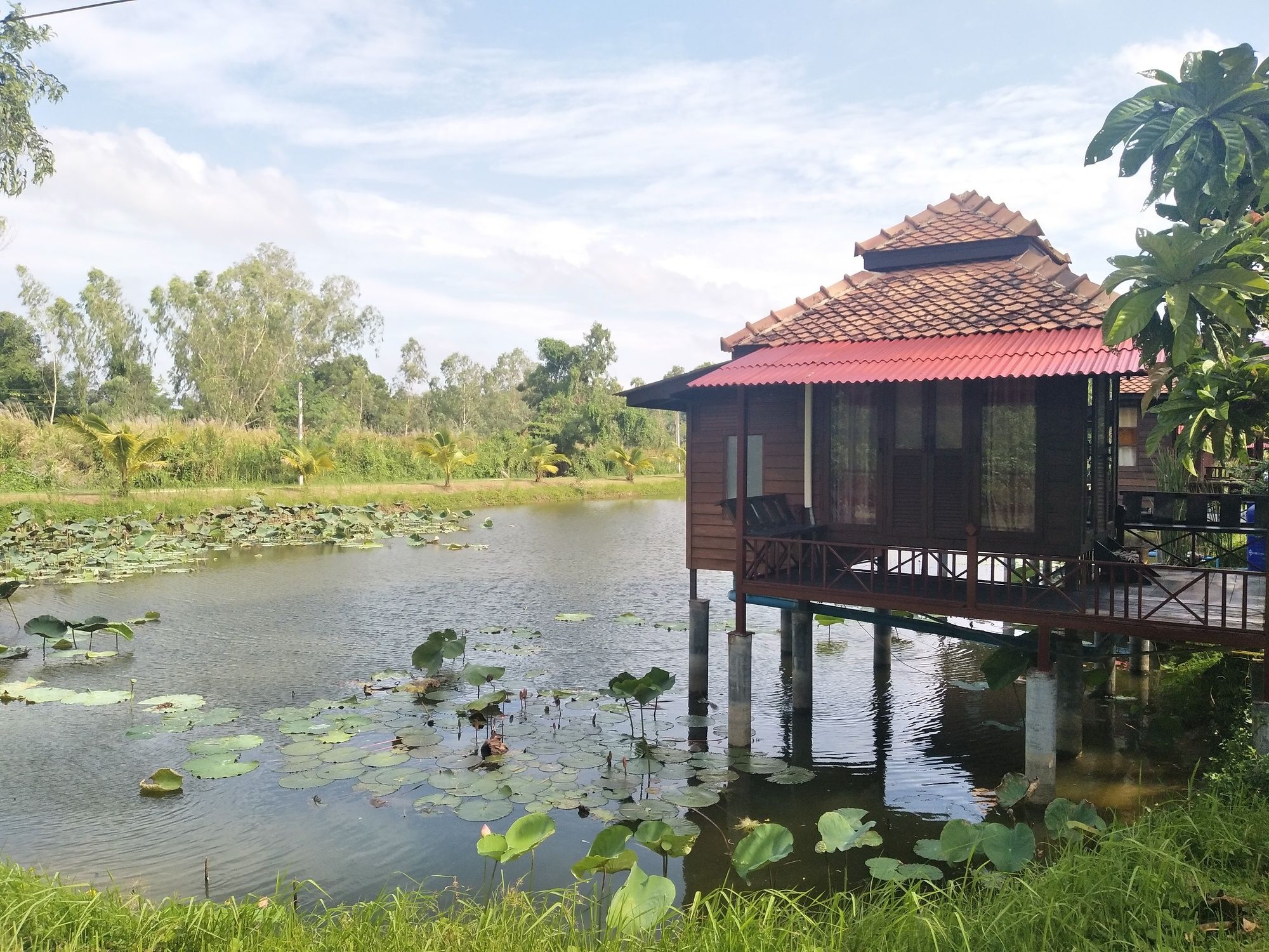 Sarocha Resort Rayong Exterior photo